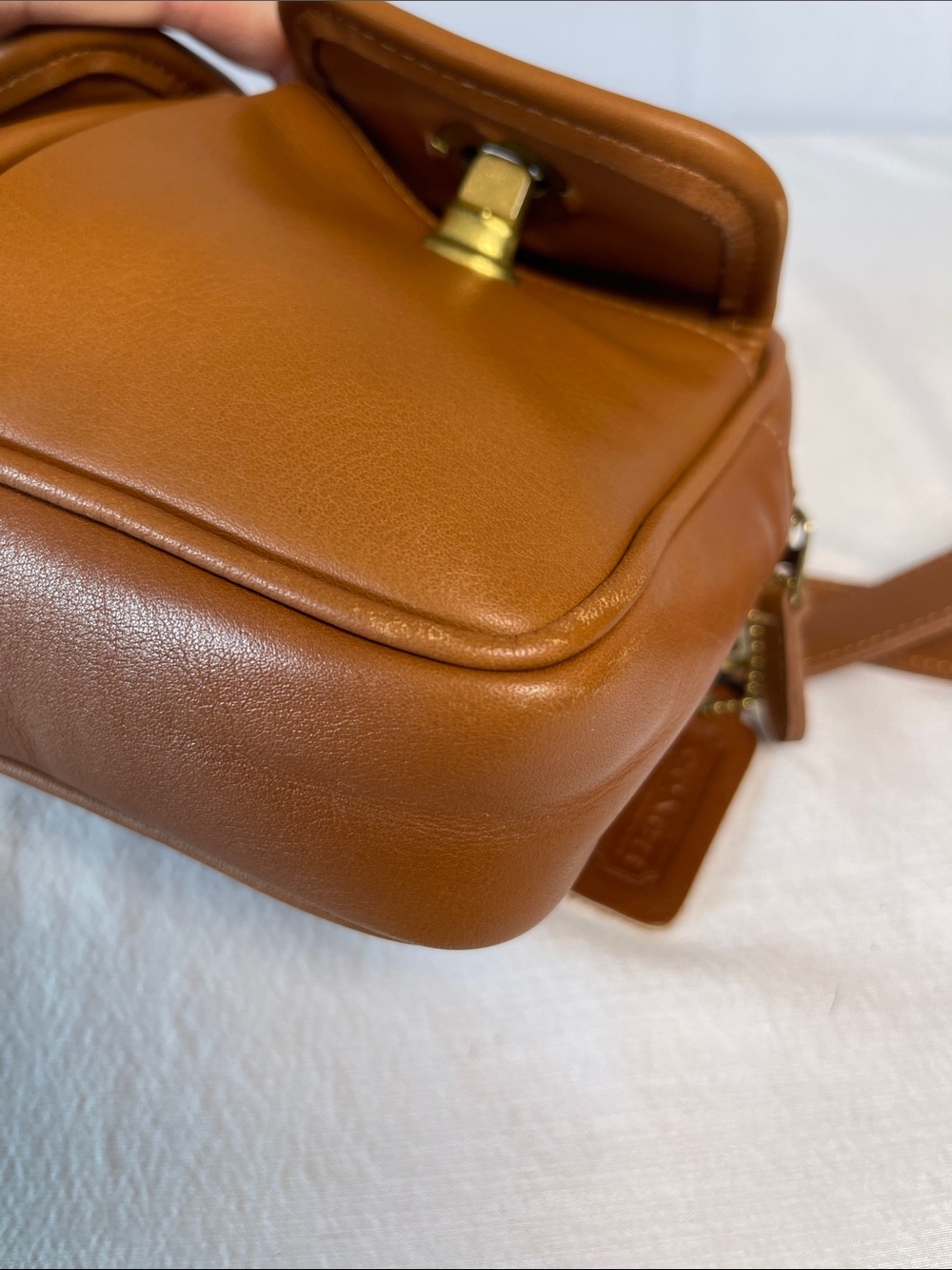 Coach 0921-130 Vintage Waist Pack Style 507 British Tan Leather Authenticated - Picture 15 of 16